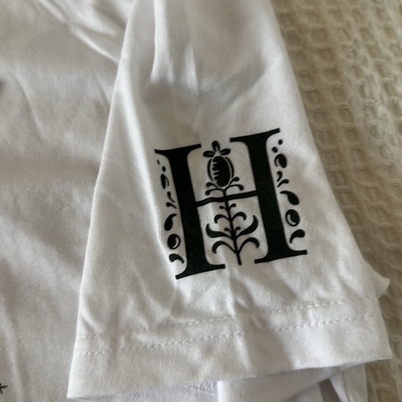 Last Chance - Huntington Library | Disney Exhibit Cinderella T-Shirt NWT - Picture 7 of 10